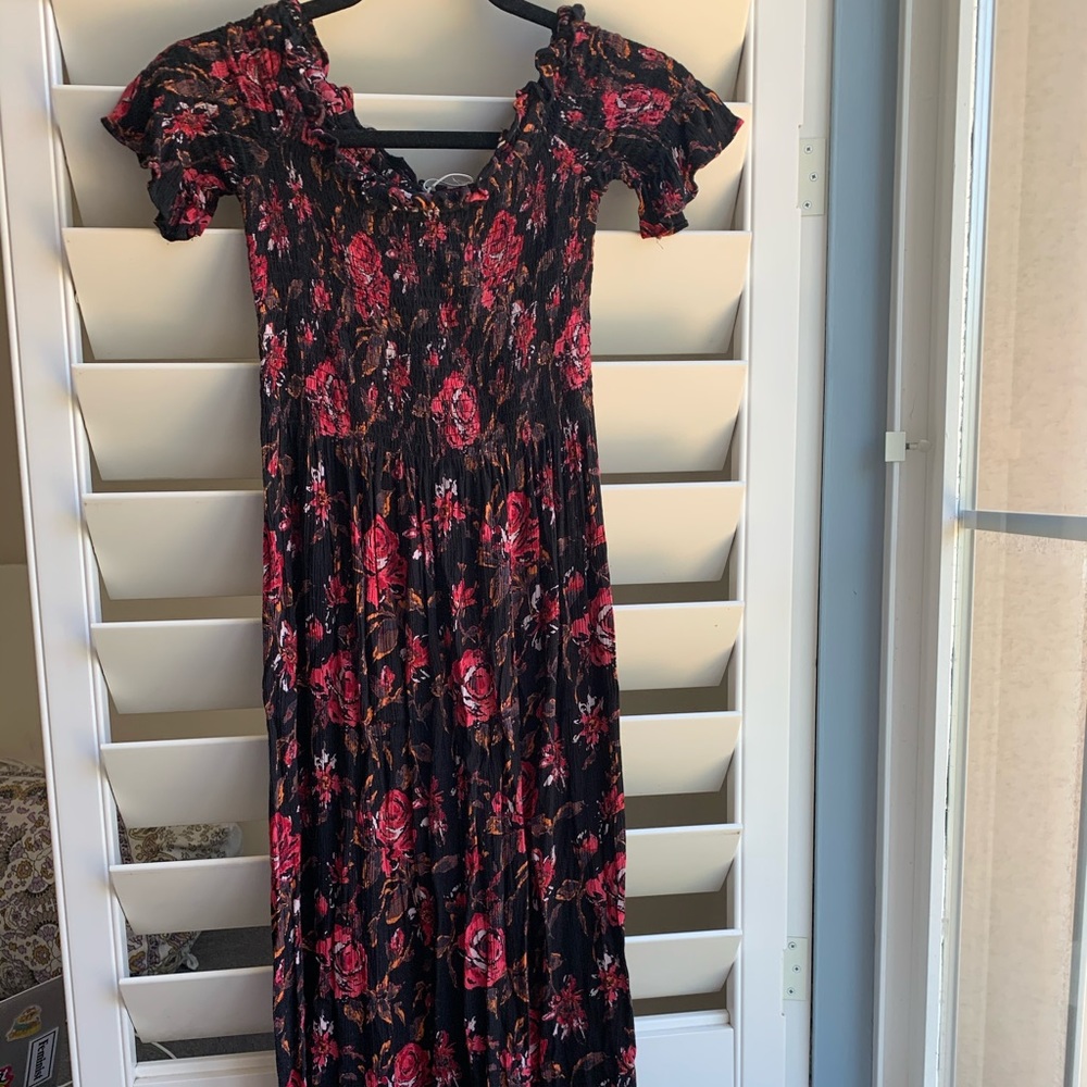 kimchi blue midi dress - Picture 2 of 7